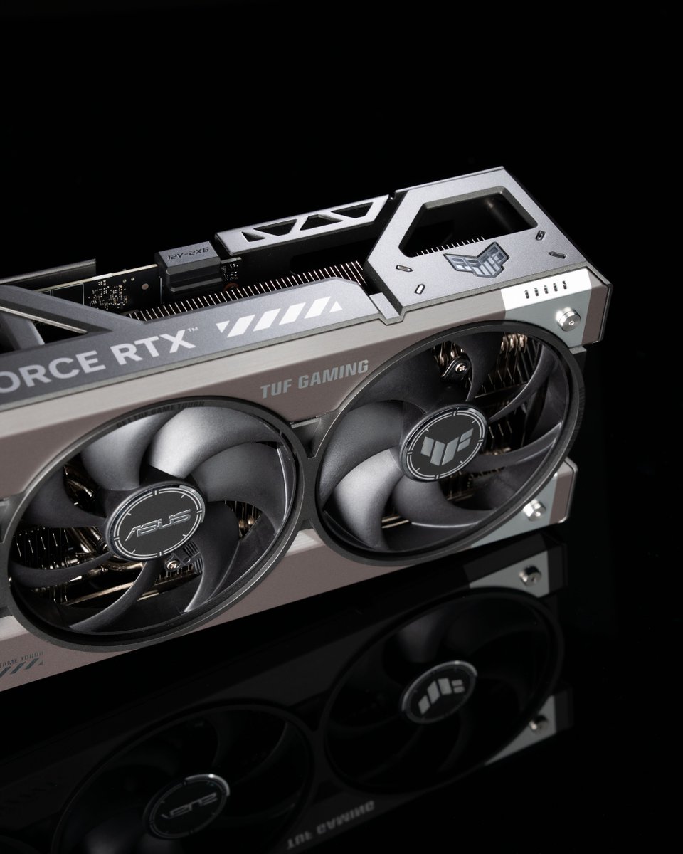 ASUS's tweet photo. Built TUF to last, engineered to stay clutter-free. 🛡️

Upgrade to flagship power with the TUF Gaming GeForce RTX™ 5080 #BTF Edition. ✨

Learn more: https://t.co/e7wF63O9wp

#TUFGaming #GeForceRTX #graphicscard https://t.co/xn83HTs2LE
