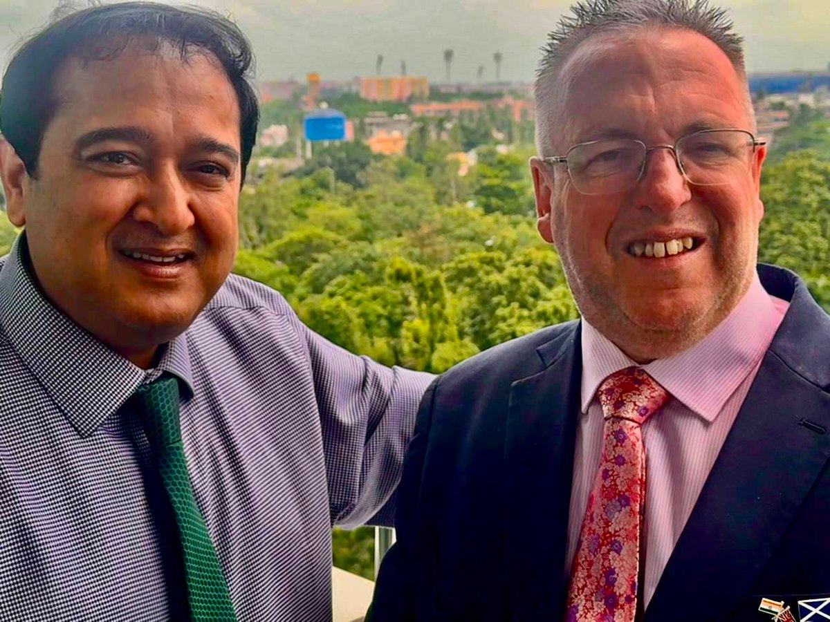 NanuPany's tweet photo. Happy to welcome Dr Andrew Fleming, British Deputy High Commissioner for East and Northeast India to CSM City Office. We chatted up on things like football, neurodiversity, policy, business, &amp; all things crown, and happy to note that there's plenty in the tank for a second chat. https://t.co/ON9SWsuiJJ