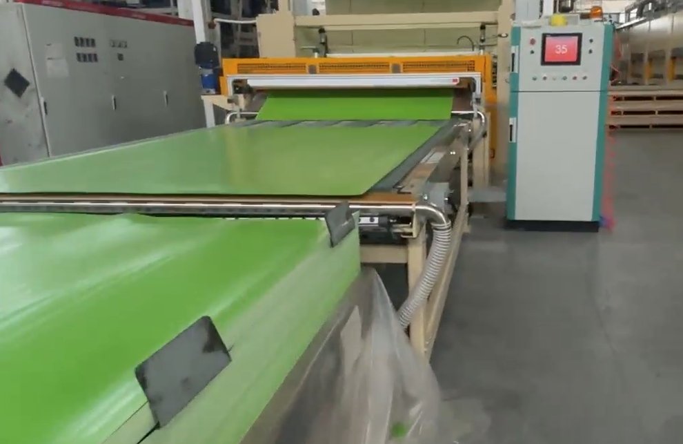 IMPTECHzclo's tweet photo. Automatic cutting conveyor for finished prepreg sheets.
#IMPTECH #ImpregnationLine #CuttingMachine #PrepregEquipment #Automation https://t.co/U7UFDWhbBG