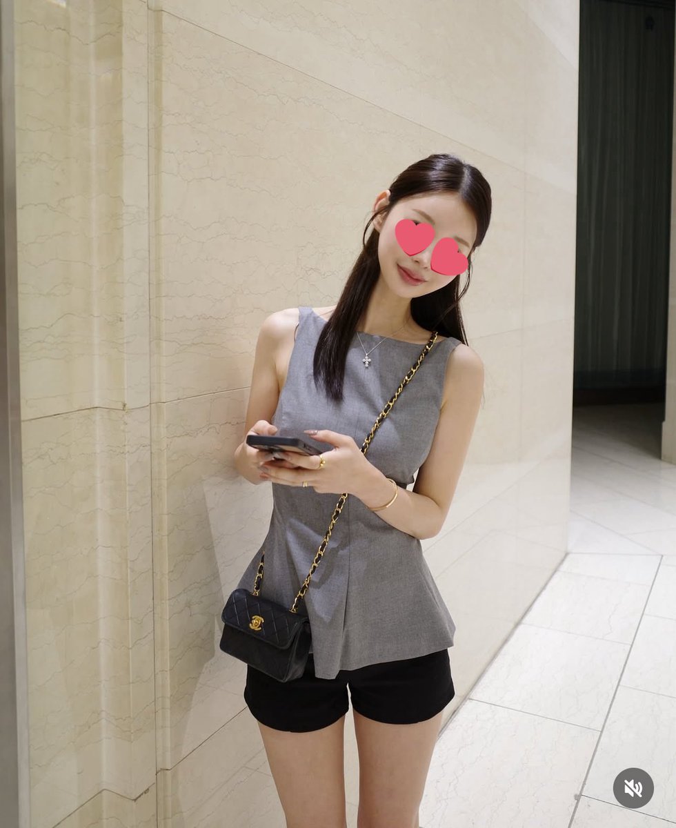 y_yunicha2's tweet photo. 骨格ウェーブはGRLのgm759履いてみて欲しい🥺韓国アイドルが履いてるみたいな形綺麗なショーパンって中々見つからなくて結局これに戻ってくる…🥺 https://t.co/Zxl38sxp3S
