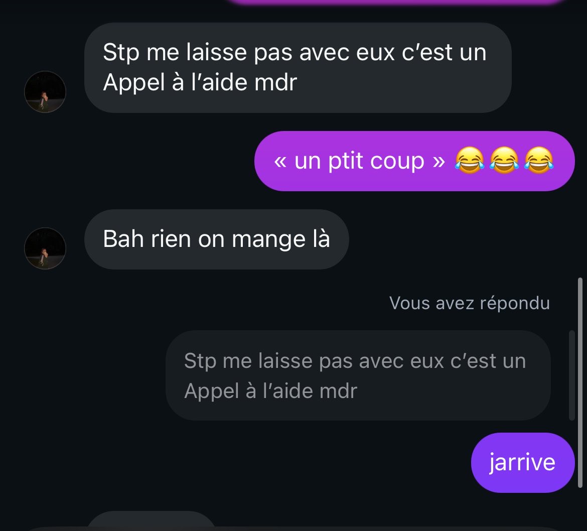 mriem444's tweet photo. un appel a l’aide 😂😂😂😂 https://t.co/vkfCI0NsSR