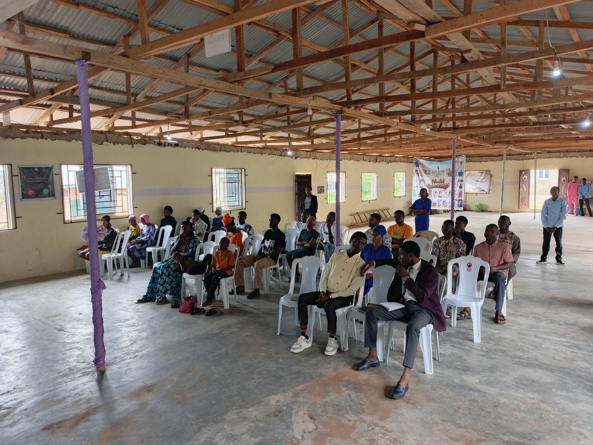 pluscirclechao's tweet photo. Mental health can no longer be a side conversation on our campuses.

On July 19, PCHAO held a health and educational awareness talk at the Mountain of Fire and Miracle Campus Fellowship at Federal Polytechnic, Ado Ekiti. 48 students attended and took part actively.

#MentalHealth https://t.co/EIfN59K8Cz