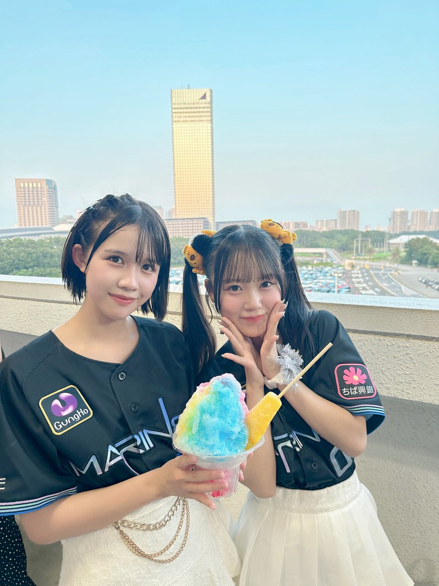 Rosy_Chronicle's tweet photo. 「BLACK SUMMER WEEK 
　　　　　supported by クーリッシュ」
📍ZOZOマリンスタジアム

BSWホットトレンド❤️‍🔥！

4階BUTASAN HOKKAIDOにあります
BSWトロピカル・パイン串氷を
いただきました🍧

ほのうま！！！！！

#ロージークロニクル #ハロプロ
#chibalotte #BSW https://t.co/IqbCPf6XZP