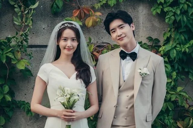 infodrakor_id's tweet photo. Kita adalah kapel yang tepat di genre yang salah 

Coba sebutin kapel favorit kalian yang salah genre 💔💔💔😡🫵 https://t.co/wM8RZPbSfx
