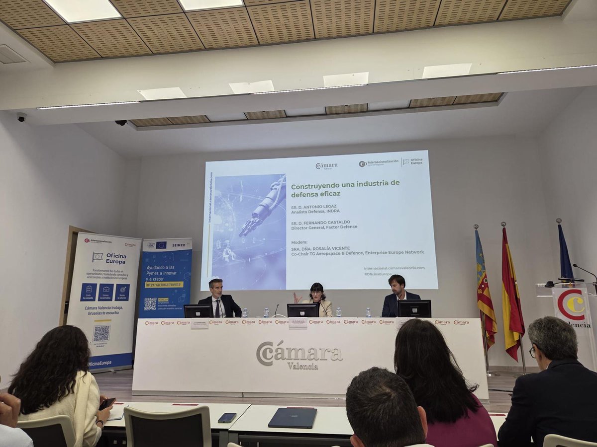 madrimasd's tweet photo. 🏛️ @madrimasd participó en la Presentación del Informe: defensa e industria valenciana, dirigido a empresas industriales y tecnológicas interesadas en explorar oportunidades de negocio, financiación e innovación, organizado por la @camara_valencia 

🔗 https://t.co/OzhTnaywLW https://t.co/iCc08MNRN5