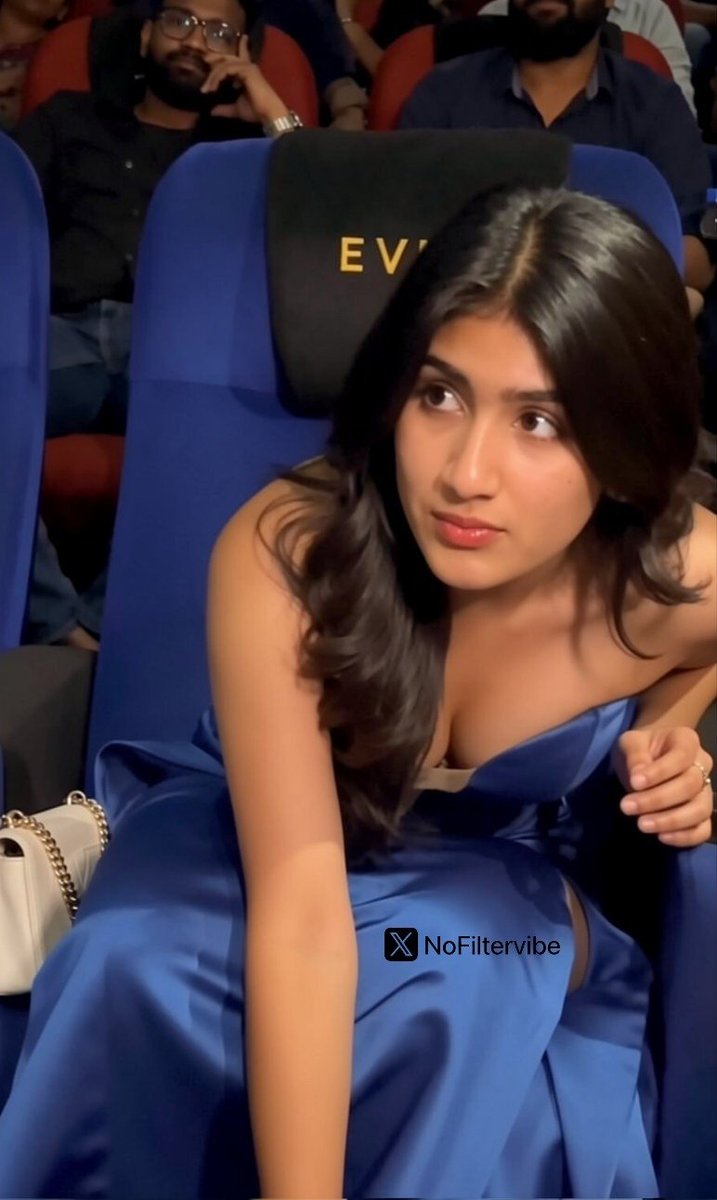 Swetha_twit's tweet photo. I naturally want to eavesdrop or want to know all the secret if some two ppl are discussing something 🙈😝🙈😝 https://t.co/bvpVW7vw9c