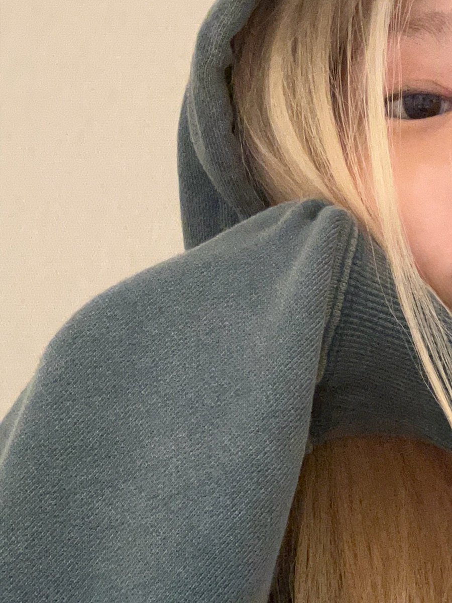 FANTUIDE_FR's tweet photo. [ INSTAGRAM ] — 22.07.26

#SEOHEE : 🤭✌️💪

🪼 . #서희 #TUIDE #투이드 @TUIDE_official https://t.co/aunysUWgdy