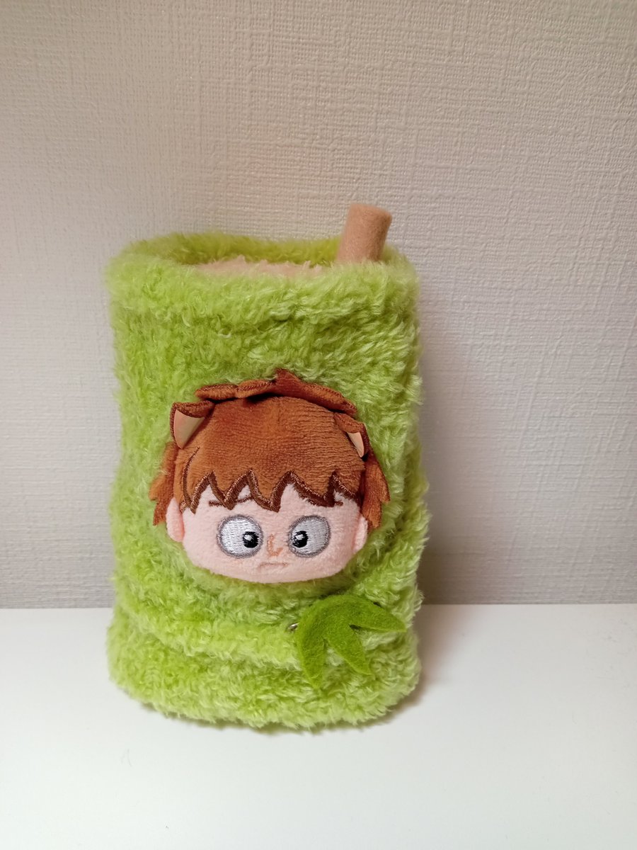 subaru_aose's tweet photo. クリームソーダや竹筒、プリンなど、意外な物も着ぐるみにすると良い感じになったりするのだなぁと面白く思っています。
次は何を着ぐるみにしようかな…。 https://t.co/kzW6ozQqvG