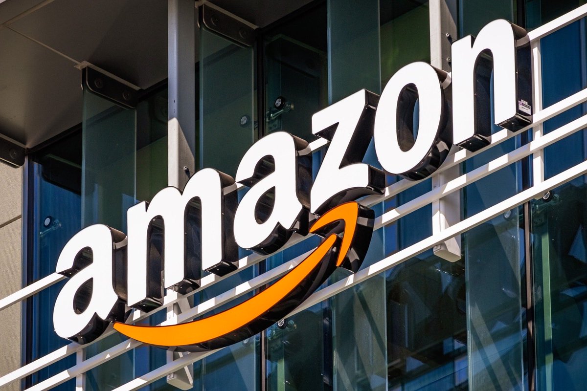 FitCisl's tweet photo. #22luglio  ✍️Sottoscritti con #Amazon i primi accordi nazionali per tutti i siti presenti sul territorio italiano
✅ Le intese riguardano videosorveglianza, permessi, agevolazioni, conciliazione vita-lavoro e si applicano a tutti i 57 siti Amazon presenti in Italia
🗣️ “Uno straordinario risultato che rappresenta una prima naturale evoluzione dello storico protocollo sulle relazioni industriali del 2021, rafforzando tutele, diritti e partecipazione per tutte le lavoratrici e i lavoratori di Amazon in Italia".
🔗La nota unitaria https://t.co/2ocyJrWpTY
@amazon @AmazonIT