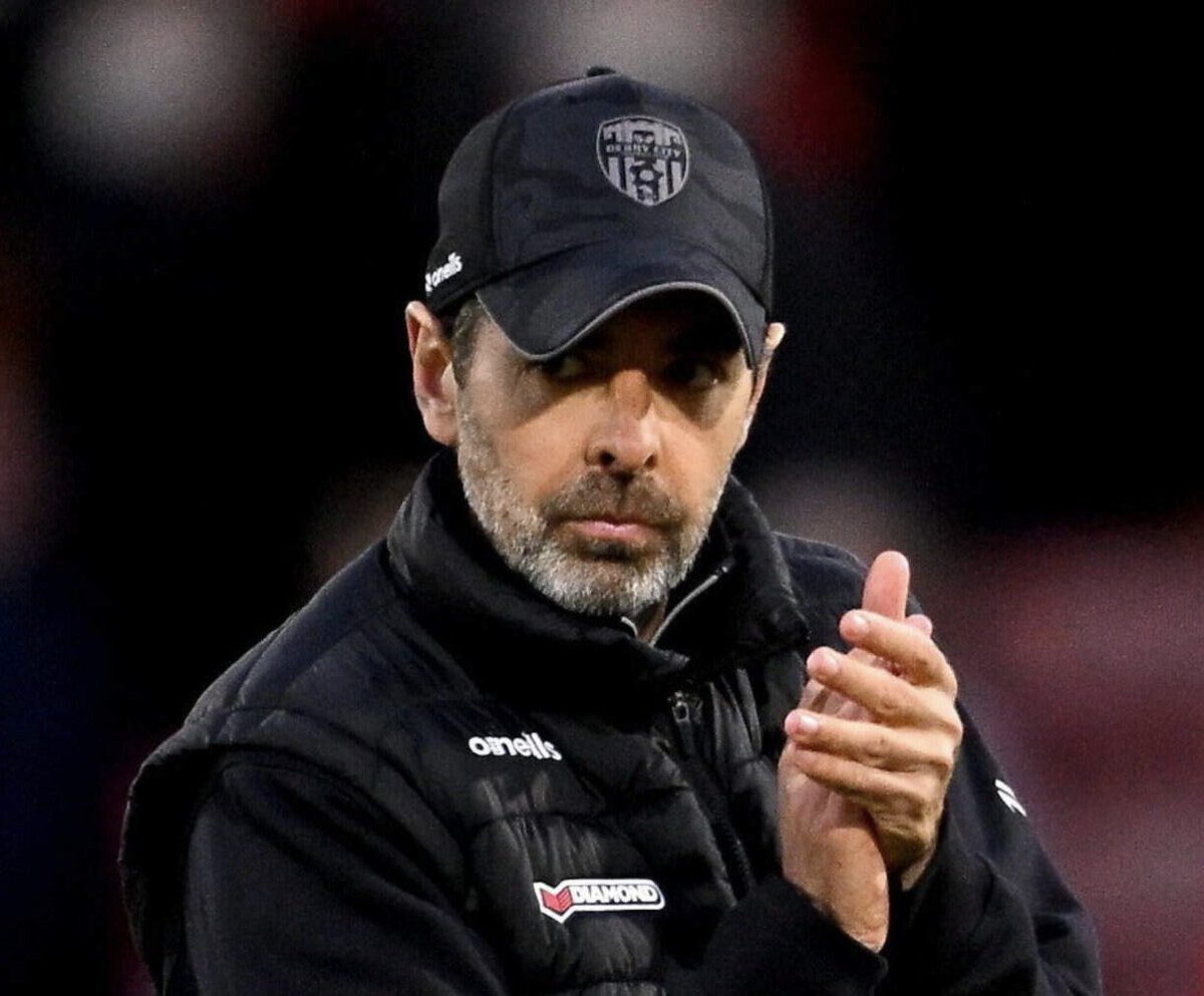 LOIPDNews's tweet photo. Number of signings per Premier Division manager since Jan 2025

🥇Tiernan Lynch, @derrycityfc (32)
🥈John Caulfield, @GalwayUnitedFC (27)
🥉Kevin Doherty, @DroghedaUnited (25)
4️⃣Alan Reynolds, @bfcdublin (20)
5️⃣Stephen Bradley, @ShamrockRovers (19)
6️⃣Stephen Kenny, @stpatsfc (15) https://t.co/DdZAMvOcYu