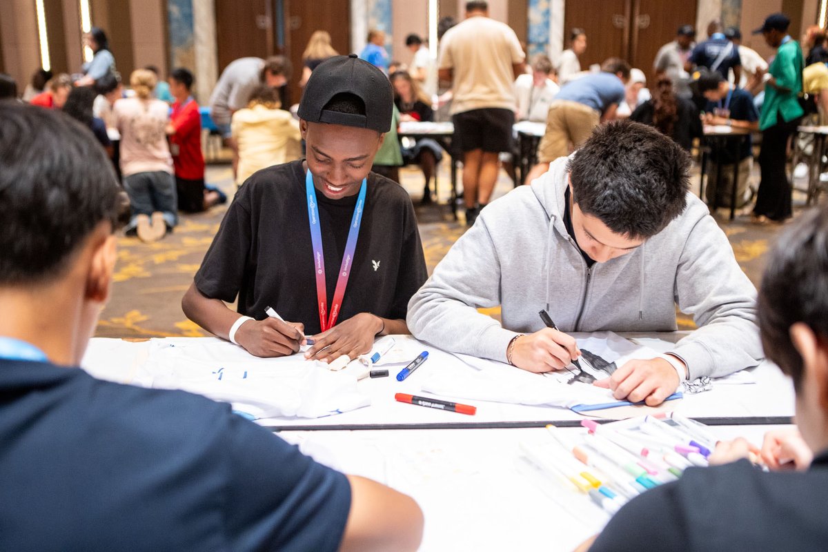 operationsmile's tweet photo. Supported by @AlignTechInc for the sixth year, students are building skills, sharing experiences and exploring how they can create lasting change. https://t.co/N41B1g3Ox1