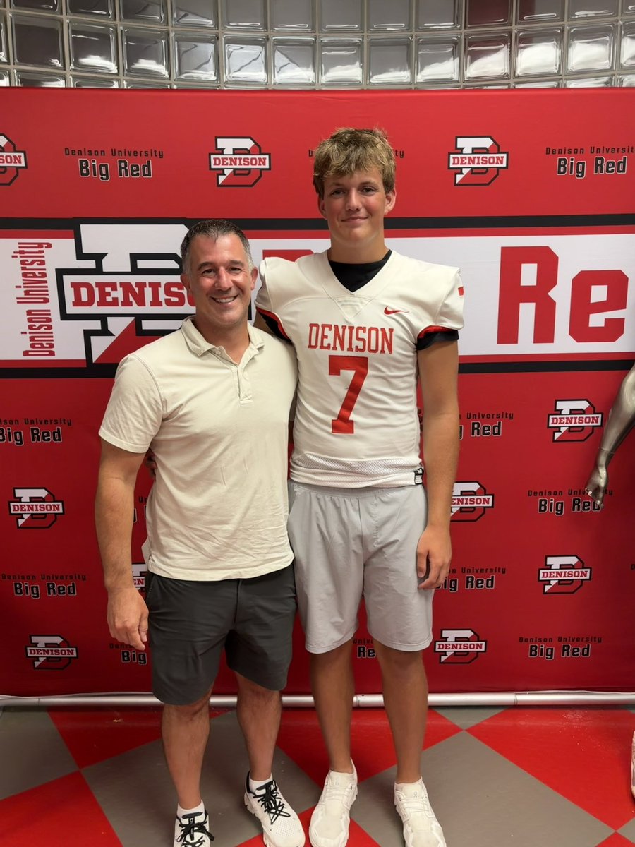 TylerWitten42's tweet photo. After a great conversation with @coachhatem, I am very excited to have received an offer from @DUFootball 

@jbuttermore2 @GoldenBears_FB @CoachV_Football @coachjo51 https://t.co/Epjn9wr4Xe
