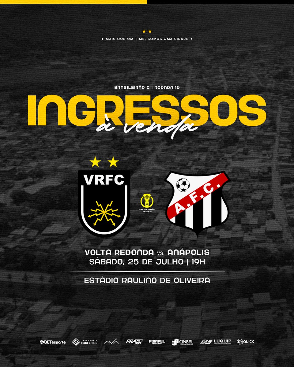 VoltacoFC's tweet photo. SÁBADO É DIA DE BATALHA! ⚡️💪

INFORMAÇÕES SOBRE A VENDA DE INGRESSOS - Volta Redonda x Anápolis 

No sábado (25), o Volta Redonda recebe o Anápolis, pela 15ª rodada do Brasileiro Série C as 19h, no Raulino de Oliveira. 

Os ingressos já estão disponíveis no site : https://t.co/p2LXmgB9RO

📌 Valores:

- Arquibancada: R$40 (inteira) / R$20 (meia)
- ⁠Cadeiras: R$40 (inteira) / R$20 (meia)

📌 Pontos de venda antecipada a partir de hoje (22) às 14h.

- Loterias Meia-Meia (Aterrado)
- ⁠Drogarias Povão (Vila e Amaral Peixoto)
- ⁠Barbearia VIP (Shopping Park Sul)

📌 Bilheterias 
No sábado (25) de 16:30h até o intervalo do 1 tempo.

- Setor Azul : Volta Redonda
- ⁠Setor Laranja: Anápolis 

📌 Gratuidades (Enquanto houver carga disponível):

- Deve ser retirada diretamente na roleta no sábado(25), nos setores azul (Volta Redonda) e Laranja (Anápolis), a partir das 17:00h.

VEM PRO RAULINO! 🤍🖤💛

#VRFC #SerieC #EuSouVoltaço