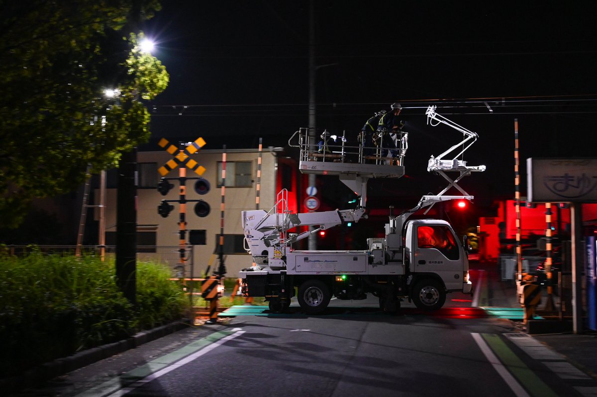 tumu51guu's tweet photo. 2026/7/21　終車後
遠州鉄道　軌陸車
架線点検

遠州鉄道が購入した中古の軌陸車が遂に本線を走行しました。 https://t.co/0NgOJd5499