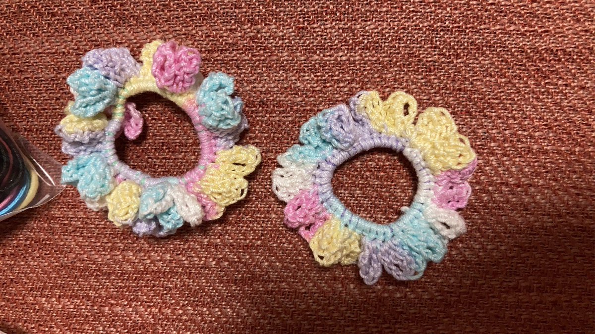 miinachishop's tweet photo. 子供用シュシュ試作1号と2号です〜 https://t.co/3sdMVXpXtf
