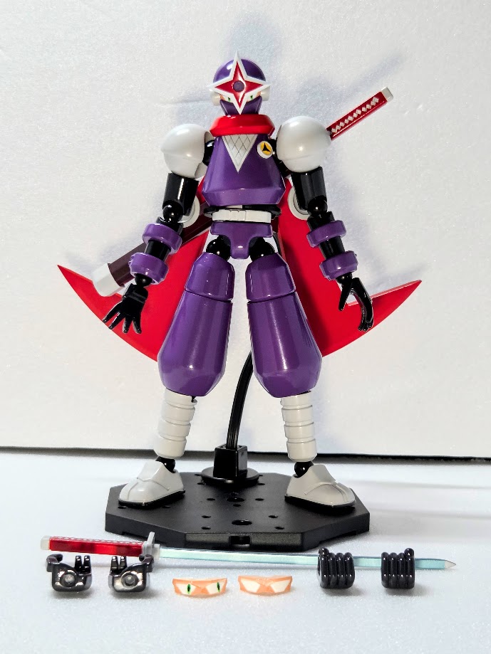 Gandamfullmuc's tweet photo. 一旦宣伝のためまでの塗装が終わったので・・・
ドロボッチ工房のWF2026S新作のシャドーマン.EXEです
価格は18,000円
オプションは
・刀、柄と鍔のみのもの（鞘に差し込むだけのタイプ）
・ハンドパーツ3種類左右ずつ
・シンボルマークと目はデカールが付属
・目のパーツは予備として3つ付属付属します
組み立てには関節技ジョイントの『球体ジョイントラージ』×2と『球体ジョイントミニ』が必要となっております。
組み立てが難しいキットとなっておりますのでご注意ください
当日はよろしくお願いいたします
#WF2026ｓ 
＃ロックマンEXE
＃MegaMan