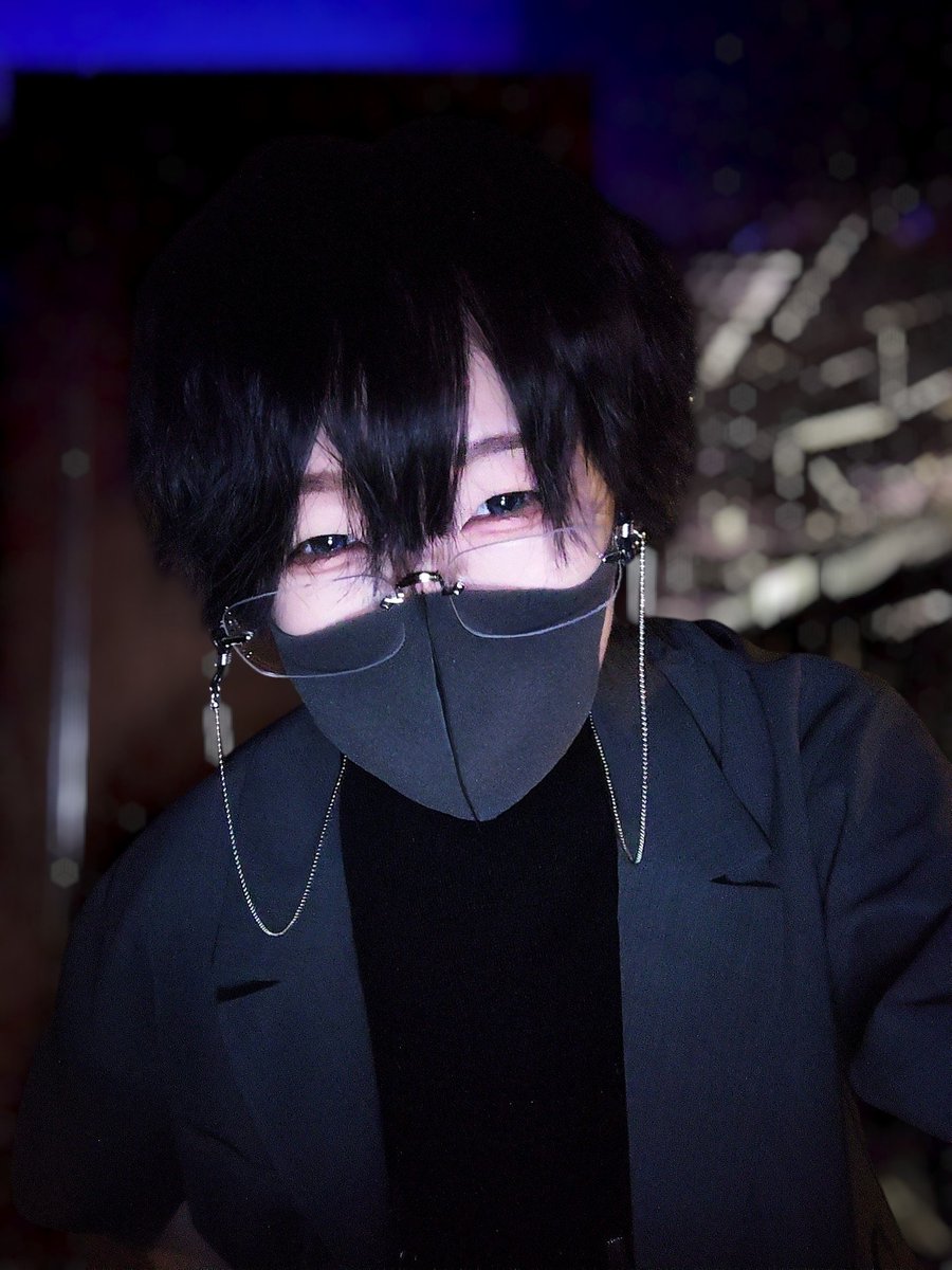 ai_0510000sab's tweet photo. ＿ 今の彼氏さん厳しいね、
           俺はそんな事しなかったのにね ＿ https://t.co/Cl053It9i2