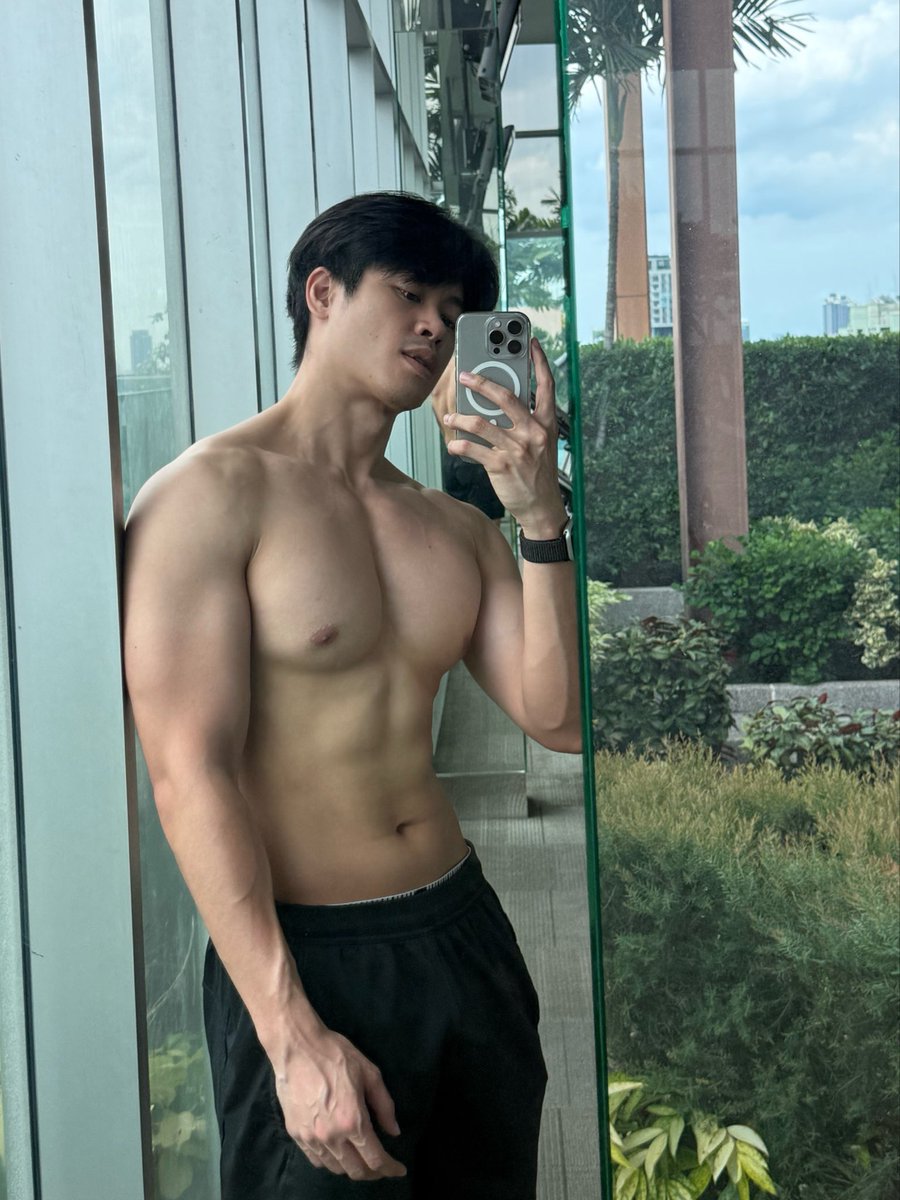 yourgoodboytj's tweet photo. Hehe https://t.co/KzGrOpvamc