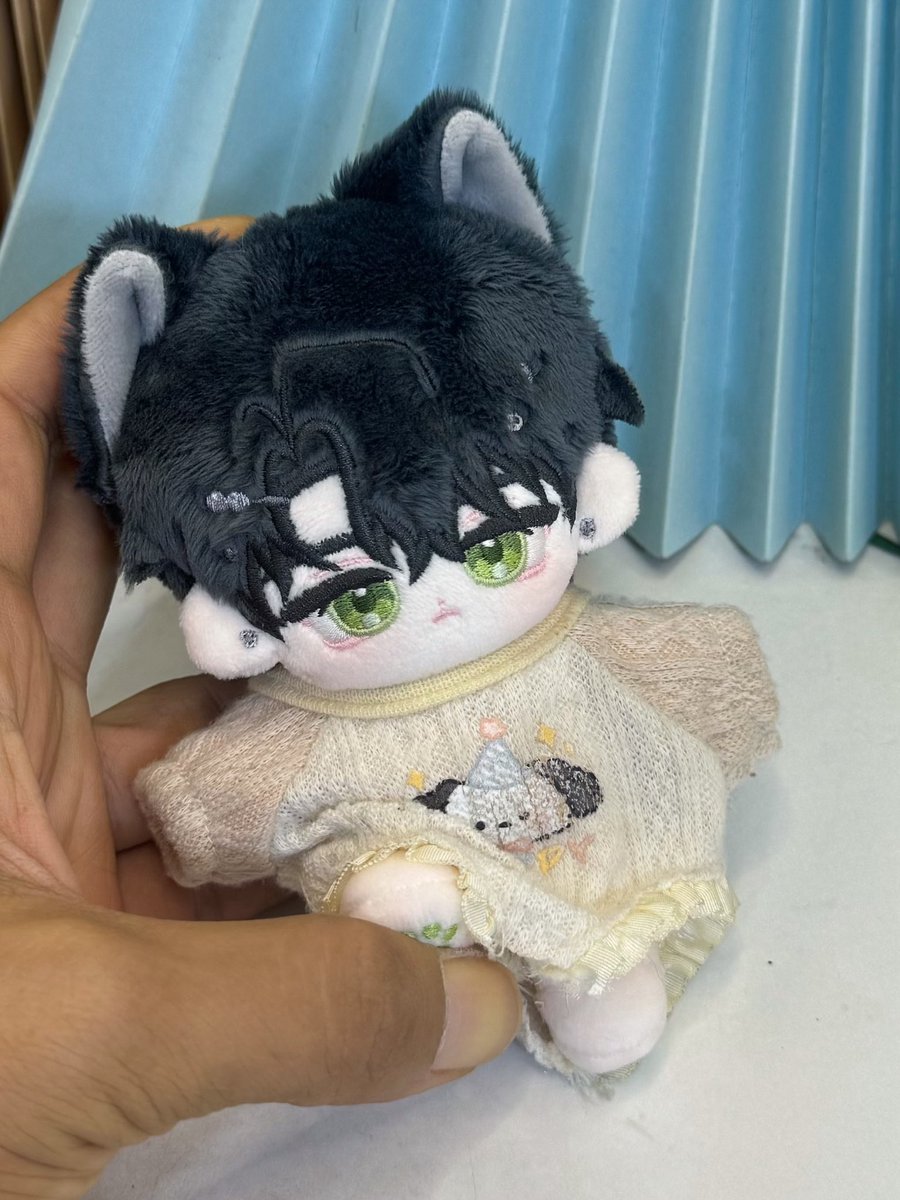 aodrmf__'s tweet photo. 무슨인형인데요?

얩니다
10cm 뼈깅이에요
늘 제가 만들던 구성 그대로 https://t.co/QR7s2OB6jE