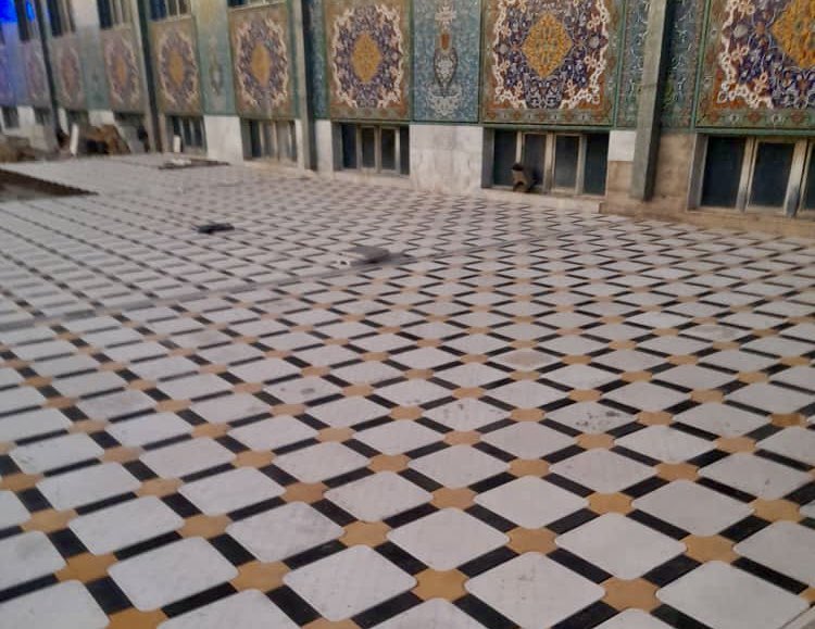 Hajisahib1234's tweet photo. د بلخ د والي صاحب لخواه د درې میلیونه افغانیو په لګښت د روضیې شریفي د انګړ د مزائقو چاري پیل سوي.

د بلخ د والي الحاج ملا محمد یوسف وفا صاحب په هدایت او لارښونه د کمال نبي زاده خیریه بنسټ په مالي لګښت د روضیې شریفي د مسجد شاوخواه احیاطوې انګړ د مذایقېدو او کانګریټ چاري د دریو https://t.co/IFhtR81ROy
