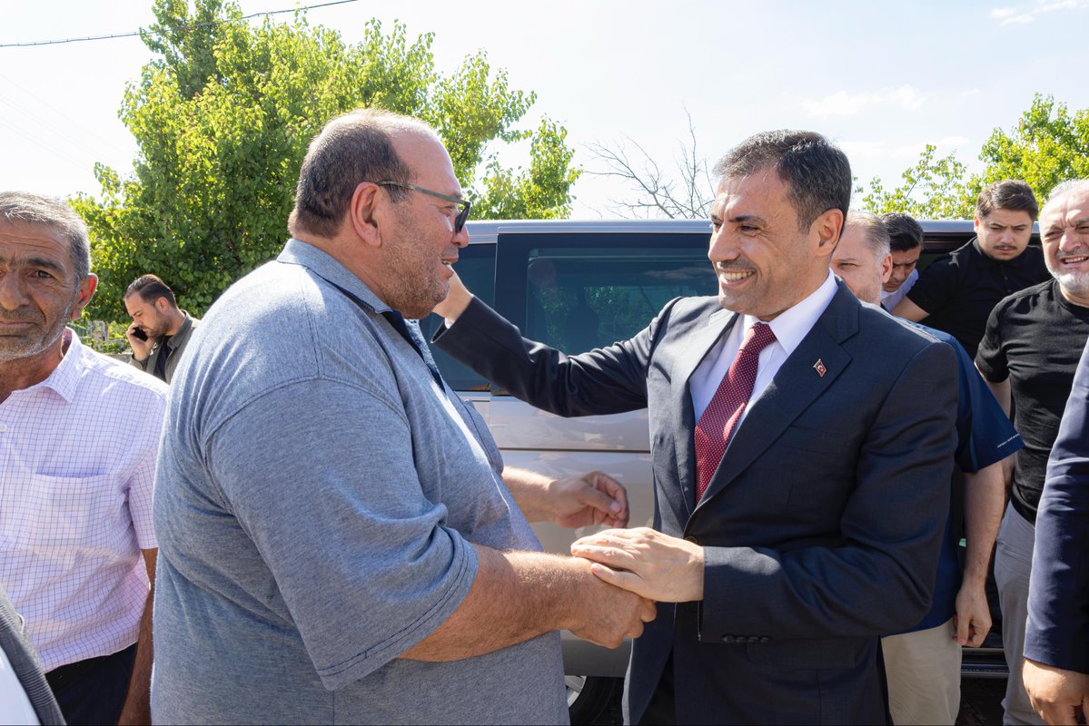 fatihozgokcen's tweet photo. Kulu ilçemizde gurbetçi hemşehrilerimizin hanesine misafir olduk.

Gönül gönüle gerçekleştirdiğimiz bu güzel buluşmada hasbihâl ettik, muhabbetimizi paylaştık. Rabbim birliğimizi, beraberliğimizi ve kardeşliğimizi daim eylesin. https://t.co/BydUbSS3iA