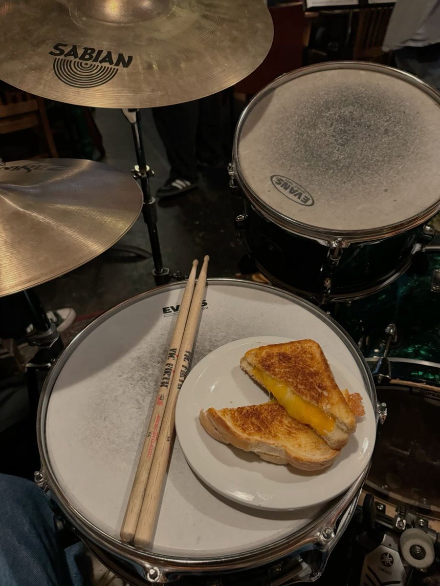 guswebber's tweet photo. stuck rehearsing all day https://t.co/VcfbV2irss