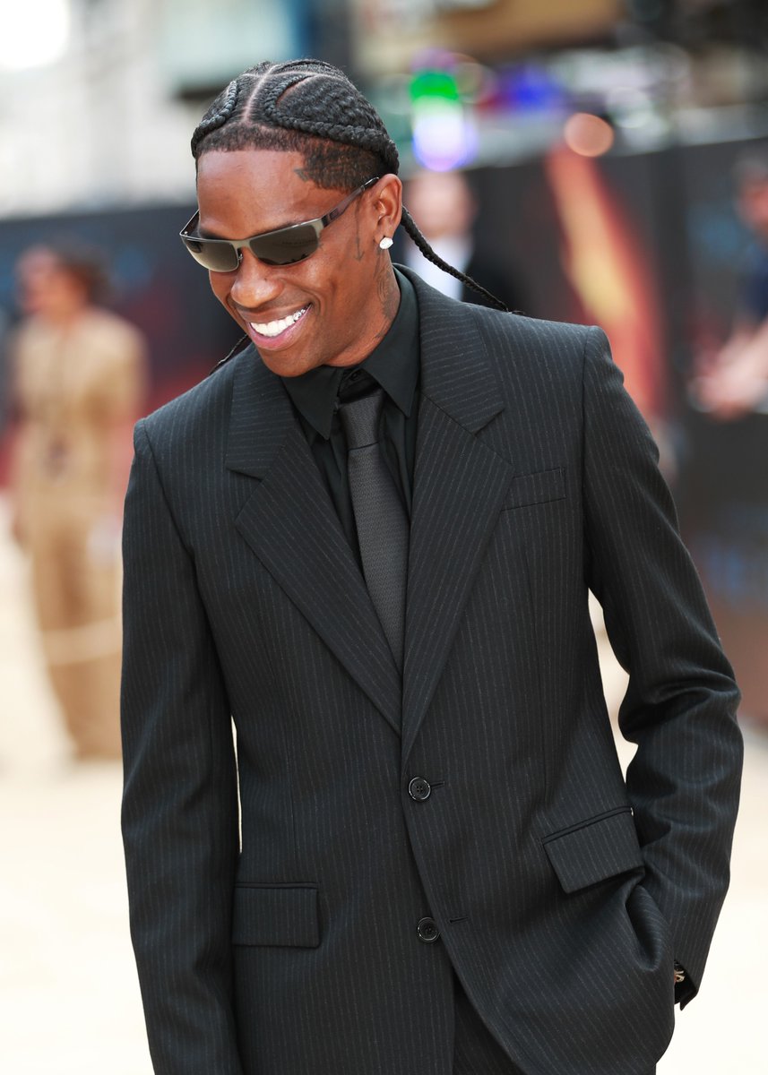 Rap's tweet photo. Travis Scott & Cactus Jack sign a first-look deal with Paramount Pictures‼️🎬

The partnership will see Travis develop projects across film, television, theater and other live experiences.

“I want to bring back amazing films, pictures and just creative good ideas. And (Paramount’s) not scared to make good ideas.” — Travis Scott