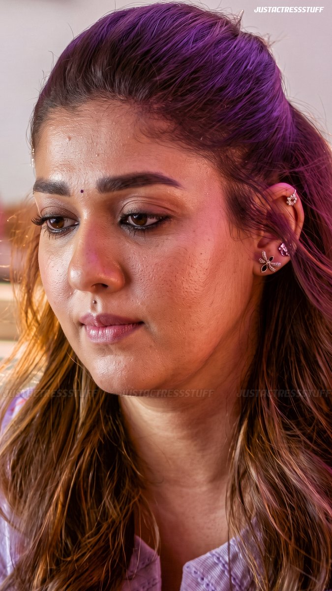 justactresstuff's tweet photo. From school days to now… still fantasizing about this Malayali queen. Eternal Mallu crush😍🥵
#nayanthara #justactressstuff https://t.co/OyxaumRKWK