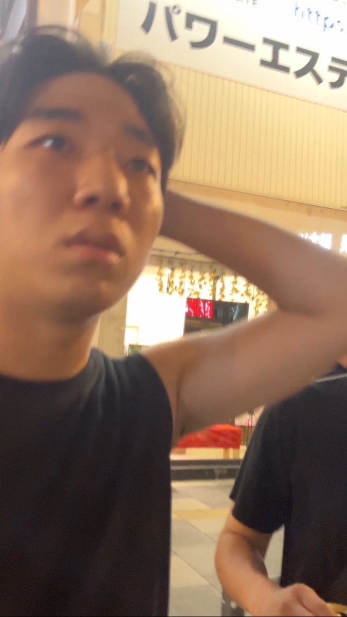 tokyo55441's tweet photo. 大阪
難波
注意喚起

酒呑んで歩いてぶつかってきたのに韓国語で因縁つけられる
近くの大使館前に連れて行くと即座に、日本語わからない、sorry言いながら逃げる
#難波 
#糞外国人を許すな
#日本で調子乗るな
#日本なら日本語話せ
#韓国
#韓国の常識
#井の中の蛙
#警察 
#日本で調子乗るな
#拡散希望 https://t.co/euveYHJNTg