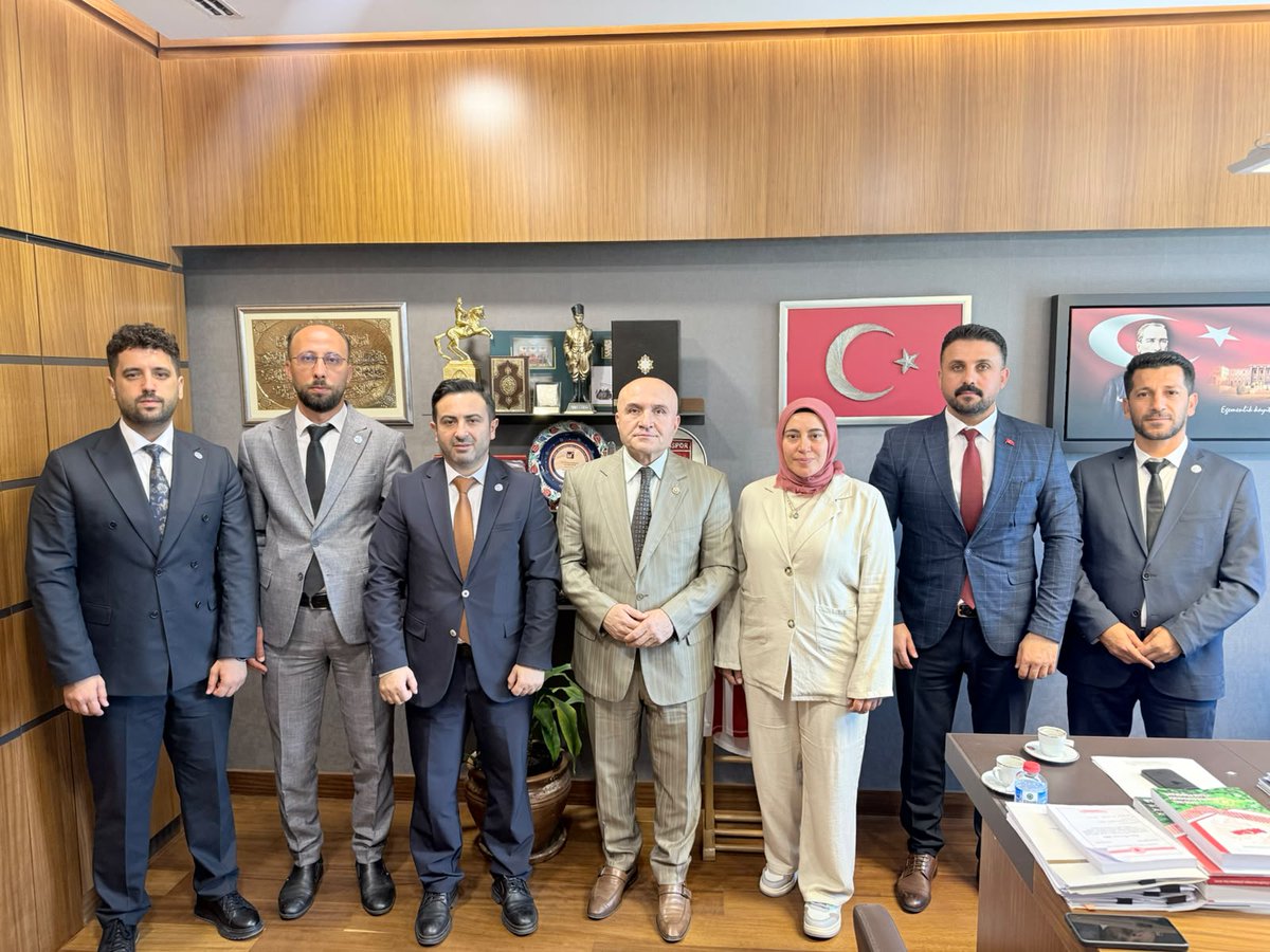 55erhanusta's tweet photo. Bugün TBMM'de ziyaretimize gelen,

Sağlıkta Yeni Yüzyıl Sendikası
Genel Başkanı Salim Kar, Genel Başkan Yardımcısı Murat Yıldız, Mevzuat Departmanı Başkanı Oğuz Milcan, Mevzuat Departmanı Başkan Yardımcısı Mehmet Meki Yıldız, Ankara İl Başkanı Sıddıka Karaköse'ye ;

Kamu Uzmanları Platformu Başkanı Serkan Güney ile Kamu Denetim Dernekleri Platformu Koordinatörü Şamil Murat Keçeci'ye güzel sohbetleri ve nazik ziyaretleri için teşekkür ederim.