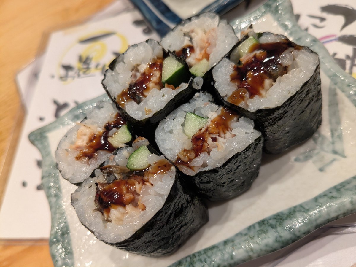 DANI10340798's tweet photo. すし酒場さしす 博多マイング店
いつも混んでますがお寿司をアテに軽く1杯出来るので好きです🍣 https://t.co/uprLpD6GIo