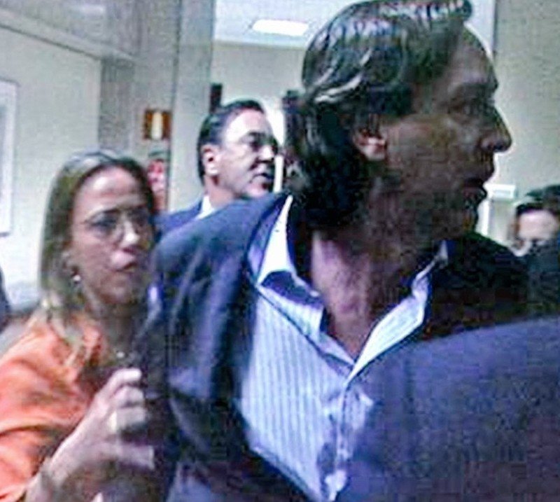 Oviedocityy's tweet photo. Os acordáis cuando un Diputado del PP quiso agredir a Alfredo Perez Rubalcaba en el Congreso?

🔵 Lleva desde 1983 viviendo de los impuestos de las y los españoles

🔴 Se llama Rafa Hernando y Feijoo dice que "apunta" para Ministro de Educación

#Mañaneros22J
#MalasLenguas https://t.co/rvo7N09lai