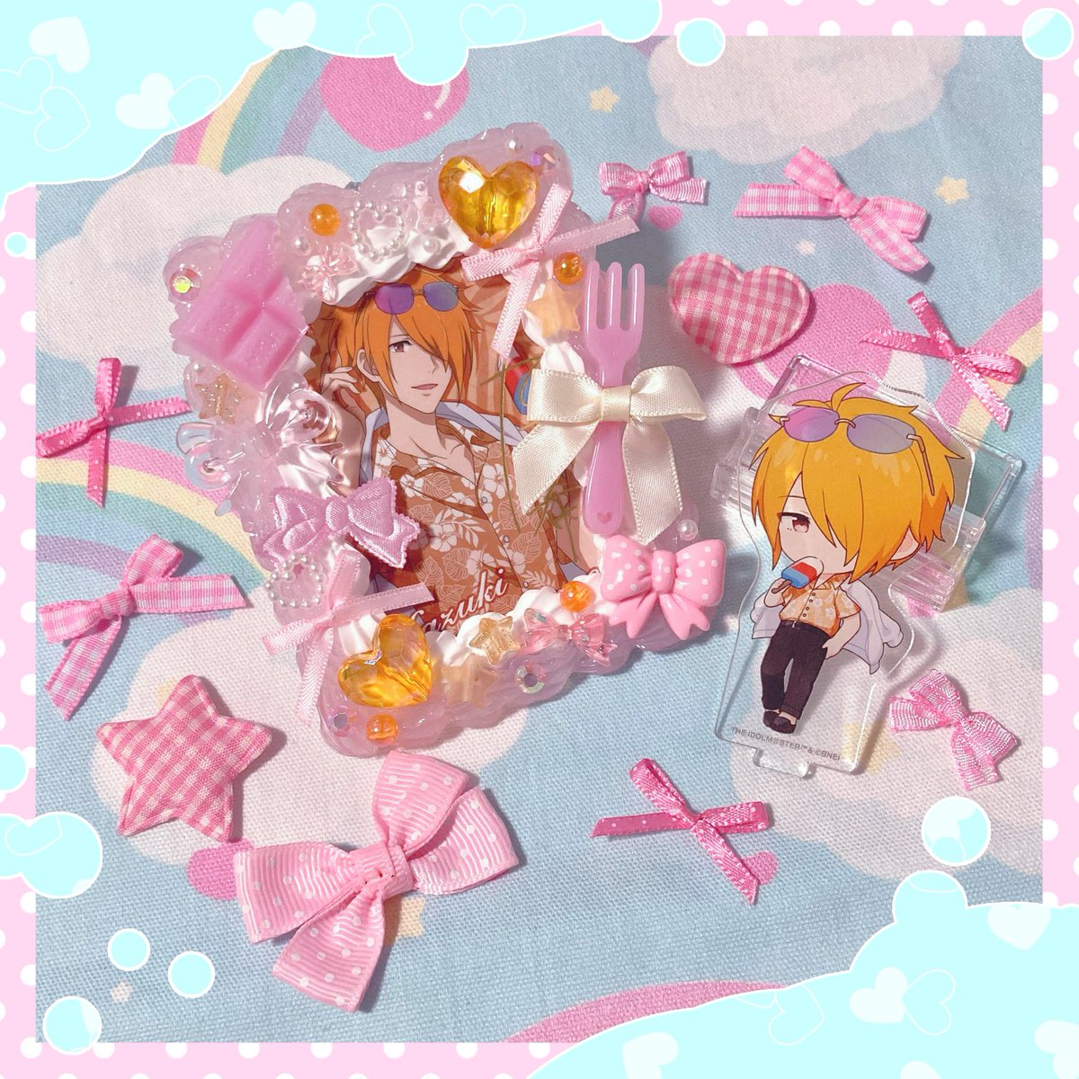 tama_deco's tweet photo. ⋆  ﾟ✶ ♡ ✶ ˚ ┈┈┈┈┈┈┈┈┈⟡.·

🩷🧡トレカデコケースお迎えしました！⟡.*

3️⃣1️⃣5⃣に 🅒🅤🅣🅔 で I'ᗰ ᕼᗩᑭᑭY❣️

サマーバカンスの一希さんに♪🌴🍨🧡🩷

·.⟡┈┈┈┈┈︎┈┈┈┈  ﾟ✶ ♡ ✶ ˚ ⋆ https://t.co/goFj1nc4Mw