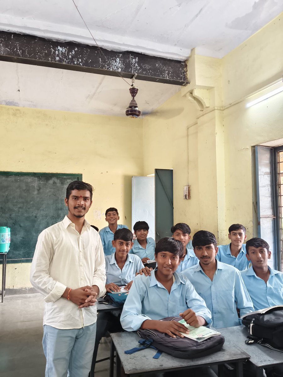 anilsuthar043's tweet photo. " अभियान निरंतर जारी है........"
अखिल भारतीय विद्यार्थी परिषद भीलवाड़ा जिले द्वारा विभिन्न विद्यालय में सदस्यता की गई @abvpchittor #joinABVP #abvpmembershipdrive #abvp https://t.co/I40KY30rcA