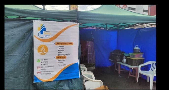 sibienbello's tweet photo. ‼️‼️‼️Atención odontológica gratis en Caraballeda, el equipo del centro de salud Adventista de calabozo está en la Guaira brindando atención. 
Son parte de nuestro equipo.

DIFUNDIR 

Pueden llegar https://t.co/XknIYW63kQ https://t.co/elRnZ6z9ij