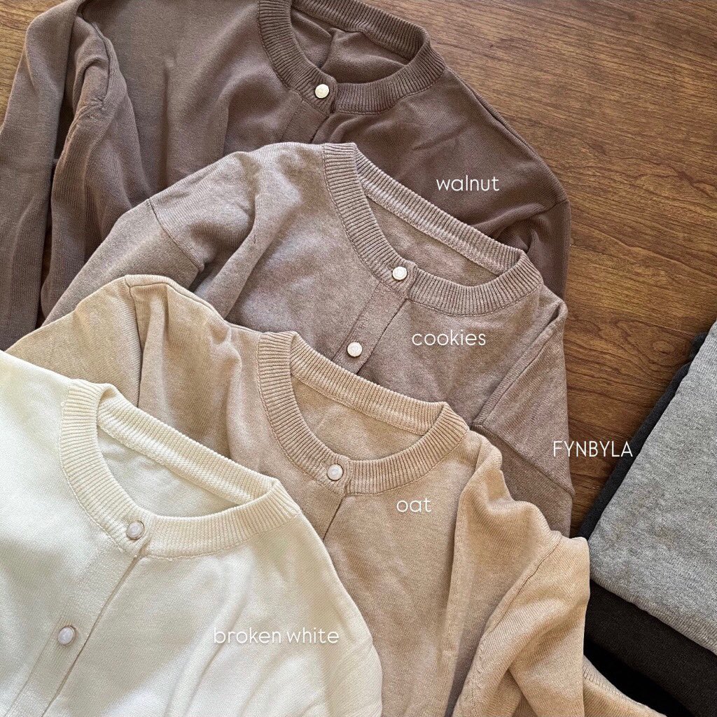 itsyournass's tweet photo. daily outfit secangtip dan sesimple ini, siapa yg ga tergodaa?👀🤏🏻

🖇️ https://t.co/spAycAEDJB https://t.co/apfwnAbMBA