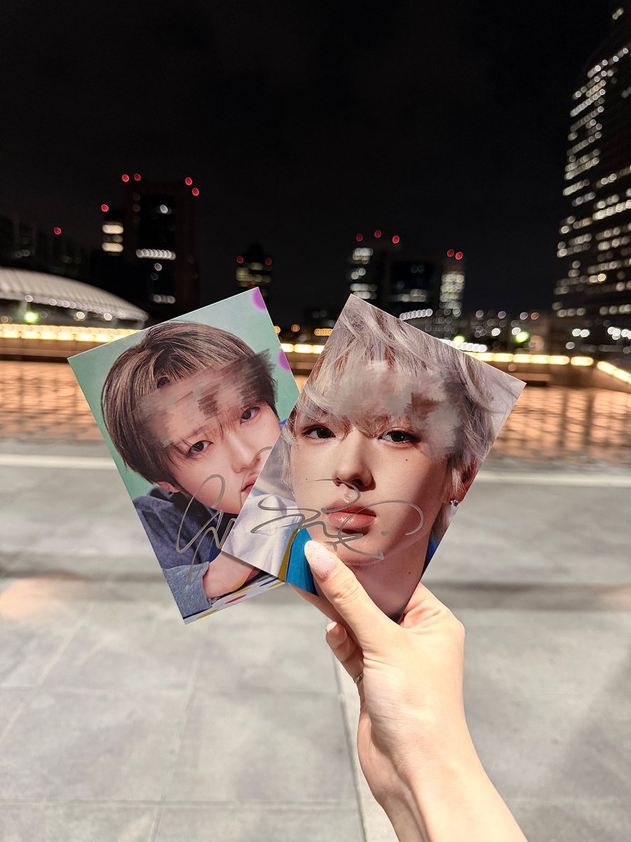Neul2219's tweet photo. ♡ https://t.co/SbmrnklB96
