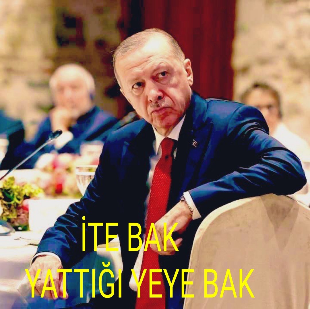 sensoyle_11's tweet photo. Evet AHBAP bizi kandırdı ama devlette buna müsaade etmeseydi diyen ne kadar gazeteci akademisyen siyasetçi ve lavuk varsa devletin polisinin copu onların....................................girsin yazmak yakışmıyor ama içinizden sıralayın artık.
Benden bu kadar 
Ben başladım bile https://t.co/QznnrlVfgu