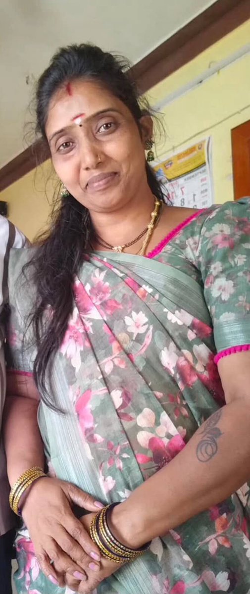 SandySa91784631's tweet photo. @Namekidd0 Ivala vechu oru meme video podu da https://t.co/b3ERHXotLU