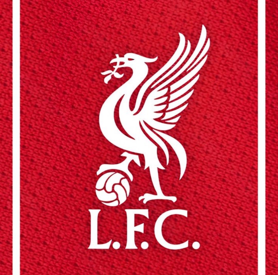 BaasJohn3's tweet photo. Where was this dude &amp; his consortium when #MUFC were on sale? He was nowhere to be found because these Americans are only after spending less but after big profits. How on earth are they targeting #LFC now when the biggest club on earth was available? 

#bezos #PL #LFC https://t.co/5aoK1lIlT8