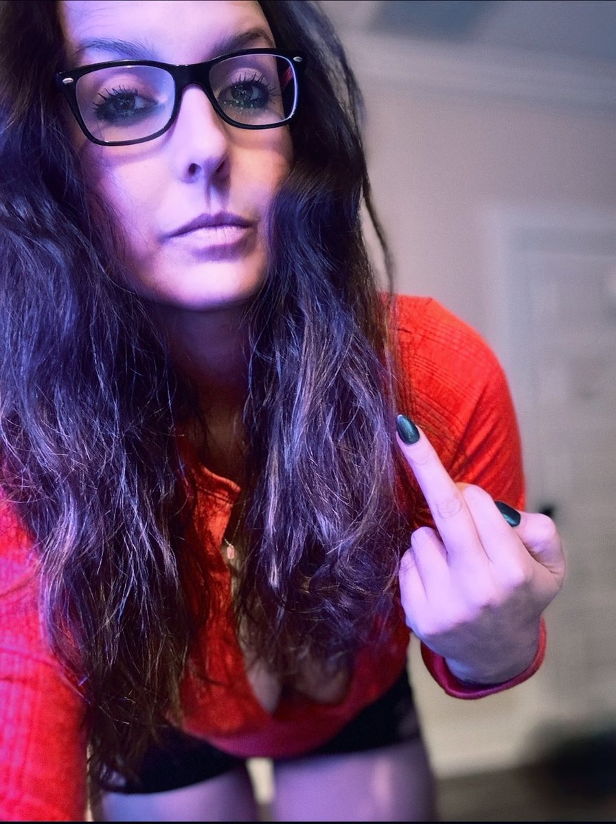 theGoddessNat9's tweet photo. Aww, did I make you twitch?

Good. Now go send $20 💋 https://t.co/mWRnigJaKd