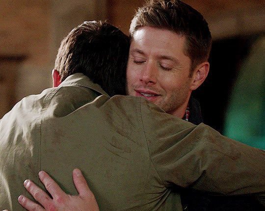 trenchcoatbaby's tweet photo. Dean finding a reason to live and be happy like he'd always wished for only to have it all taken from him at the end🥲💔 https://t.co/d8wa6qmIIt