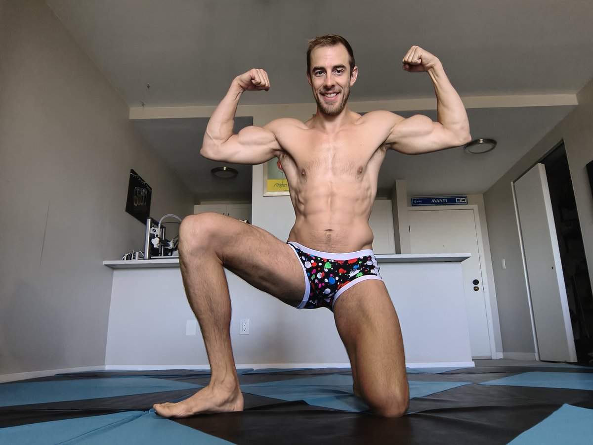 adam_stone_xxx's tweet photo. Wanna wrestle? https://t.co/DggXjGcu2Y