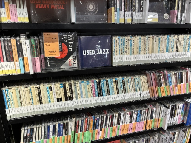 中古CD/#UsedCD】 昨日に続き新着中古CD到着📢 古今ROCK/POPを中心に