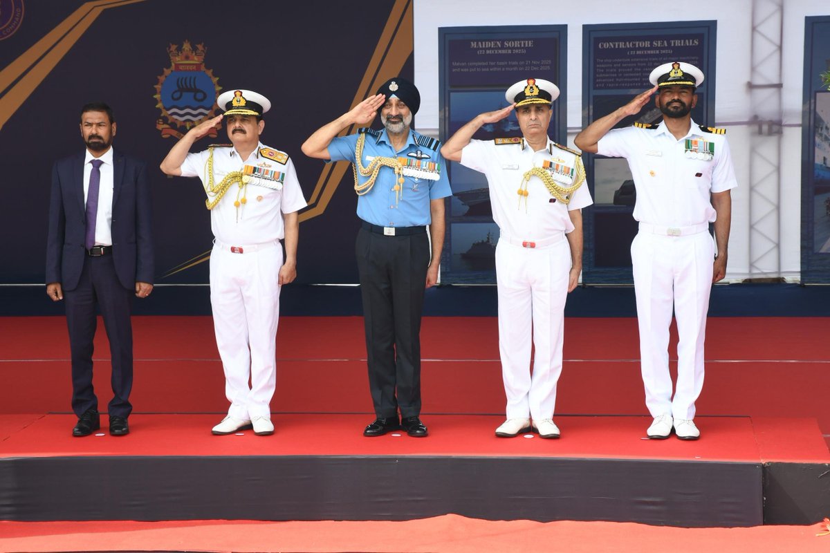 indiannavy's tweet photo. New incarnation. Historic namesake. 
#INSMalvan returns, carrying forward a distinguished legacy of honour and service.

The #IndianNavy commissioned #INSMalvan, the second of the indigenous Mahe-class ASW-SWC, at Karwar on 22 Jul 26. 

The ceremony was presided over by Air Chief Marshal AP Singh #CAS in presence of VAdm Sanjay Vatsayan #FOCINC #WNC.

Equipped with cutting-edge sensors and weapons, the ship significantly enhances the #IndianNavy's coastal and shallow-water operational capabilities and highlights the continued induction of a new generation of indigenous shallow-water warriors - sleek, swift and proudly Indian.

Read More
⬇️
https://t.co/FpqhOuxLfZ

#MakeInIndia 
#AatmanirbharBharat 

@IAF_MCC 
@IN_WNC
@cslcochin