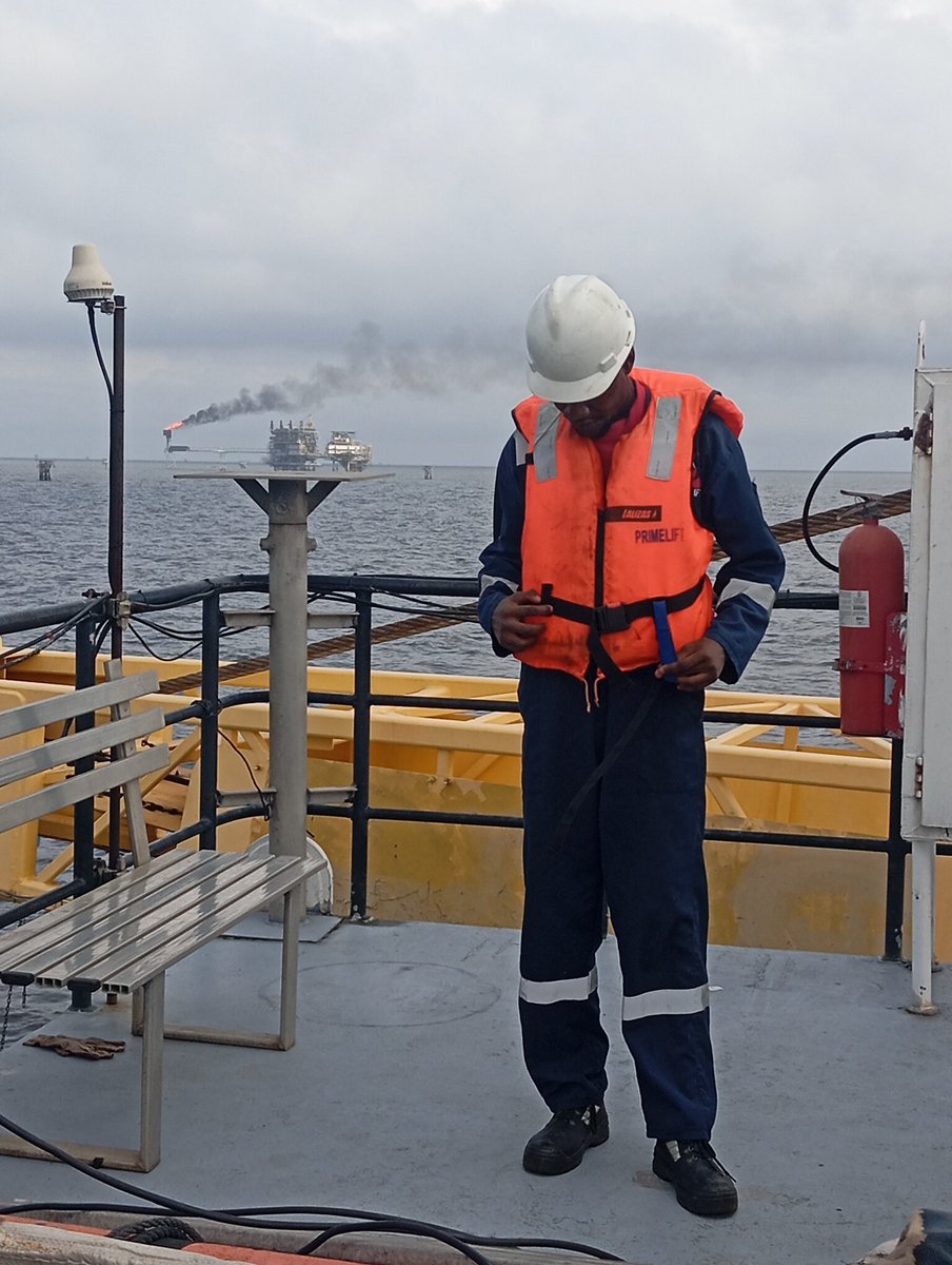 Descute_'s tweet photo. 📍Gulf of Guinea https://t.co/bRhRNT0Cno