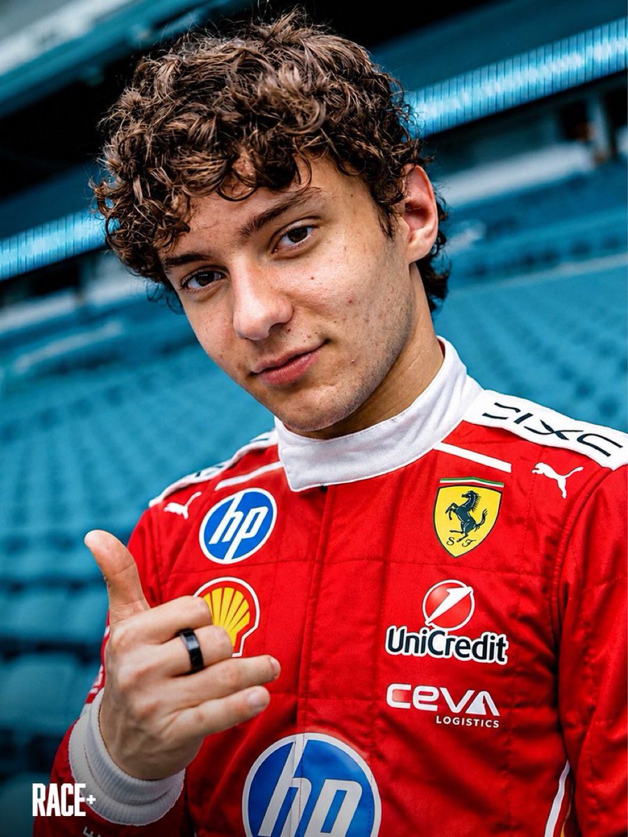 ferrarinewstr's tweet photo. 👀 Toto Wolff, Ferrari’nin Kimi Antonelli’ye ilgisi hakkında:

🎙️ “Tabii ki bir İtalyan sürücüye sahip olmak için her şeyi yapacaklar, farkındayız. Ama Kimi 11 yaşından beri Mercedes sürücüsü. Ferrari bunu altı veya yedi yıl önce yapmalıydı...” https://t.co/yzywOdt14P
