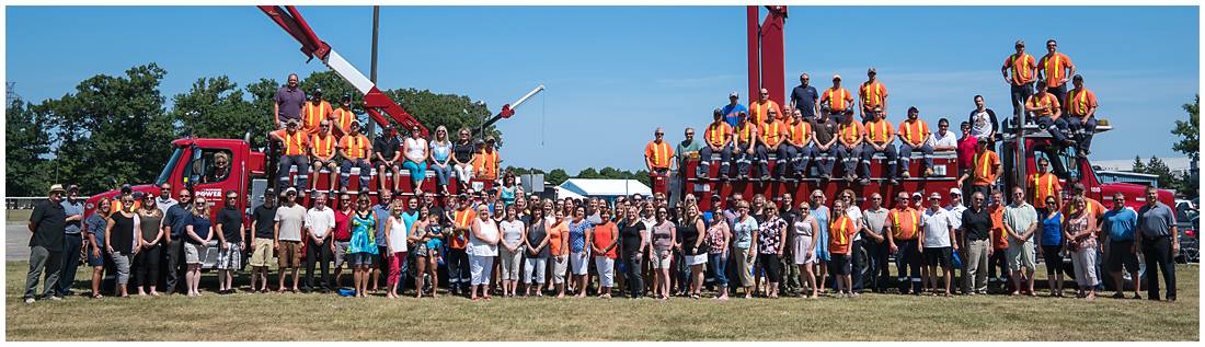 BluewaterPower's tweet photo. Happy National Be a Good Teammate Day!
Keeping the lights on isn't a one-person job—it's a team effort.
Every day, we work together as a team to deliver the safe and reliable service our customers count on. https://t.co/vYczZFf1Le