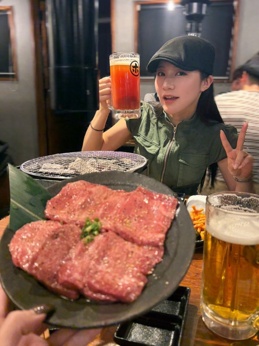 kouzukimhr's tweet photo. 📢8/8(土) 撮影会＆BBQオフ会開催🍖

撮影会のあとに、みんなでゆっくりご飯を食べながらお話しできるBBQオフ会を開催します❕こういう形のオフ会は初めて！
いつもはなかなかゆっくりお話しできないので、今回はみんなと夏の思い出を作れたら嬉しいです🌻おひとり参加も大歓迎🙆‍♀️

詳細は後日お知らせします！
8/8(土)、みんなお忙しいと思いますが空けておいてほしいです🥹🫧