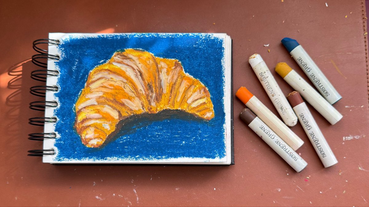 MegJDavies's tweet photo. A croissant a day keeps the Dr away or whatever the saying is https://t.co/KuNg4WqRNd